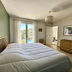 Les Romarins Pour 8 Personnes Avec Vue Panoramique Et Piscine Chauffee A Vila *